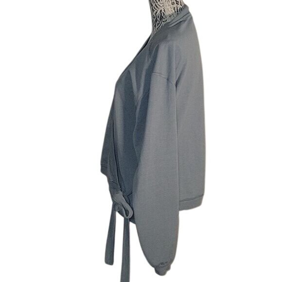 Wrap-Style Blue Long-Sleeve Sweatshirt By Thrive Societe Womens Size M - Picture 3 of 5